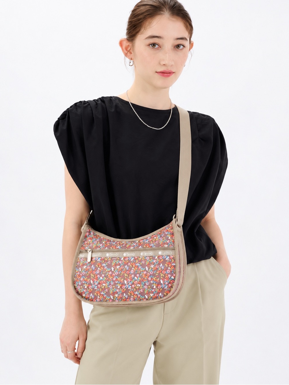NWT LeSportsac Hobo Bag Nylon Lightweight Travel Crossbody Purse